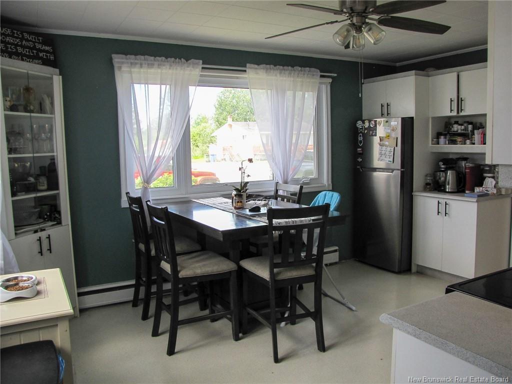 









231


Principale

ST,
Eel River Crossing,




NB
E8E 1S4

