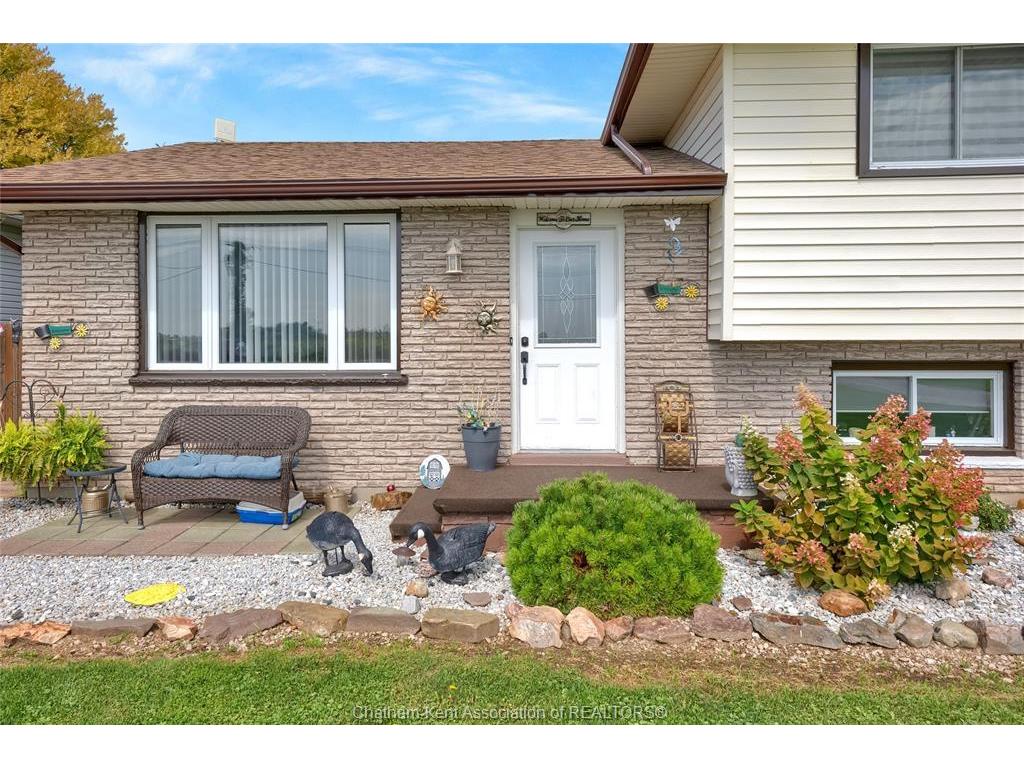 









4027


Tecumseh

Line,
Tilbury,




ON
N0P 2L0

