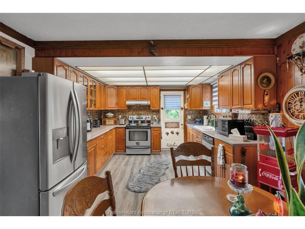 









4027


Tecumseh

Line,
Tilbury,




ON
N0P 2L0


