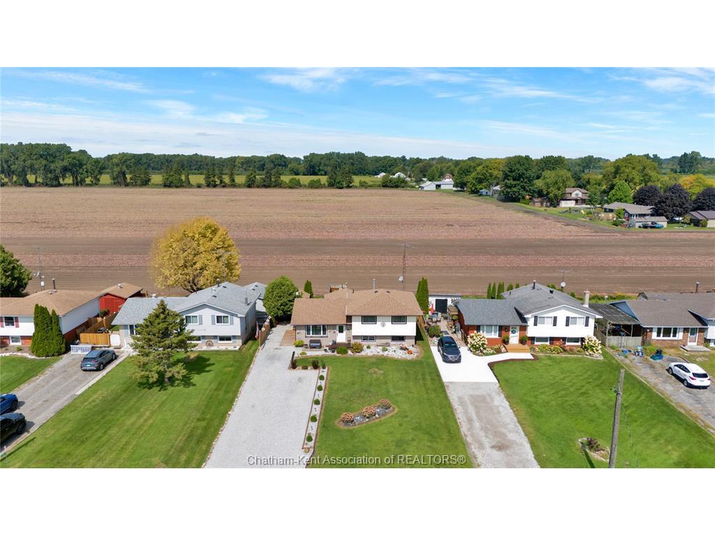 









4027


Tecumseh

Line,
Tilbury,




ON
N0P 2L0

