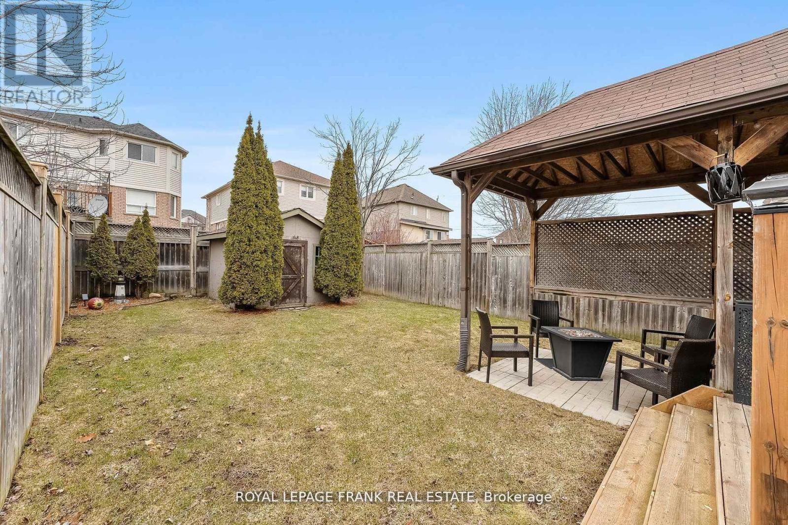 












42 CHILDS COURT

,
Clarington (Bowmanville),




Ontario
L1C5P2

