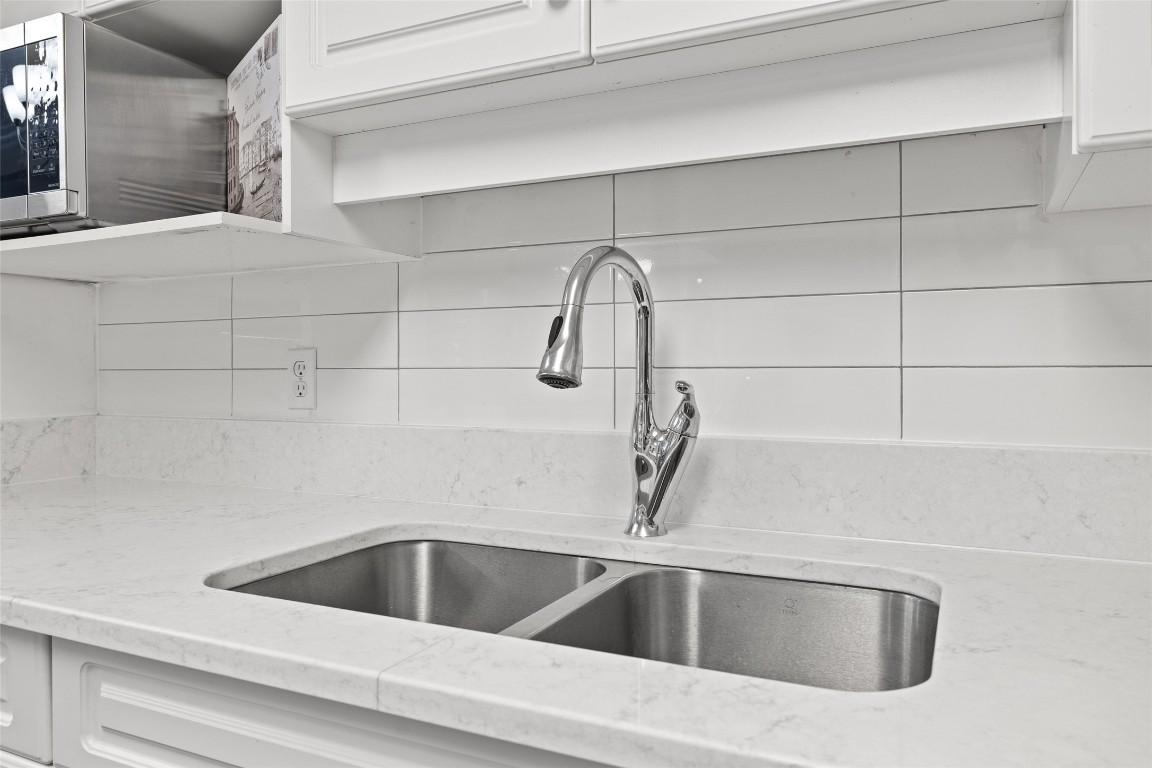 









265


Froelich

Road, 408,
Kelowna,




BC
V1X 3M6

