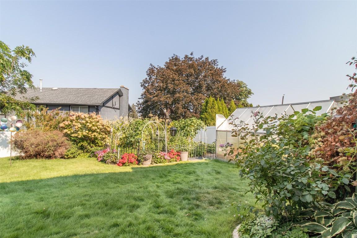 









3723


Salloum

Road,
West Kelowna,




BC
V4T 1E4

