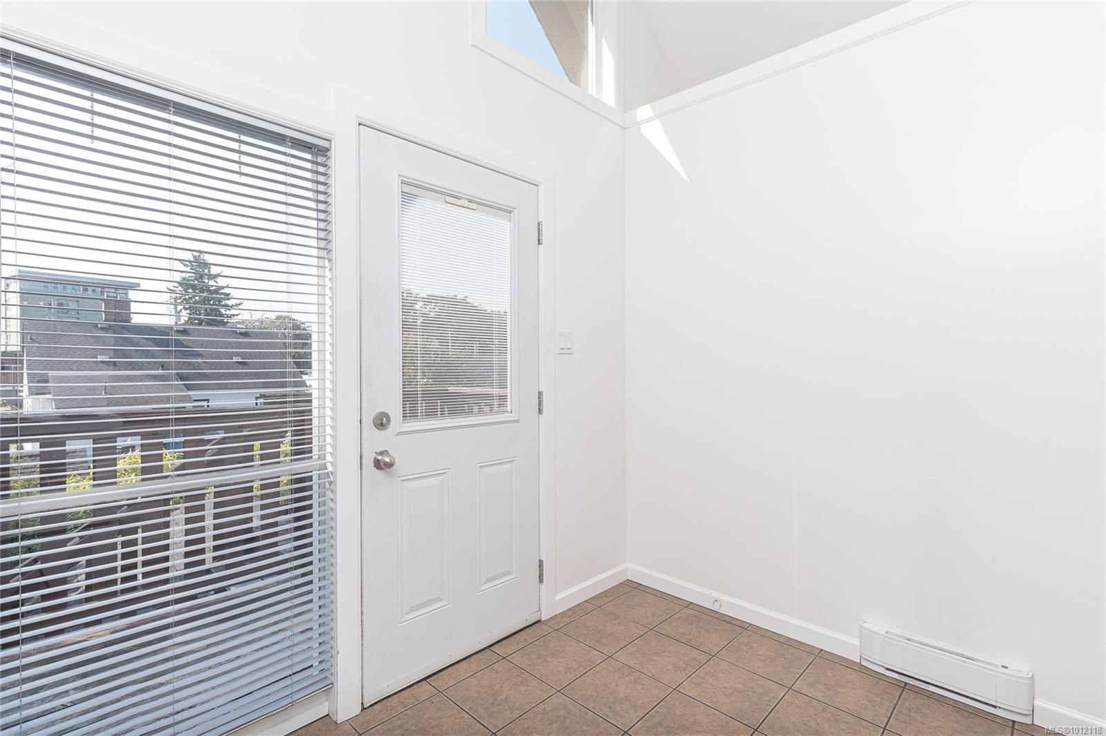 









841


Viewfield

Rd,
Esquimalt,




BC
V9A 4V2


