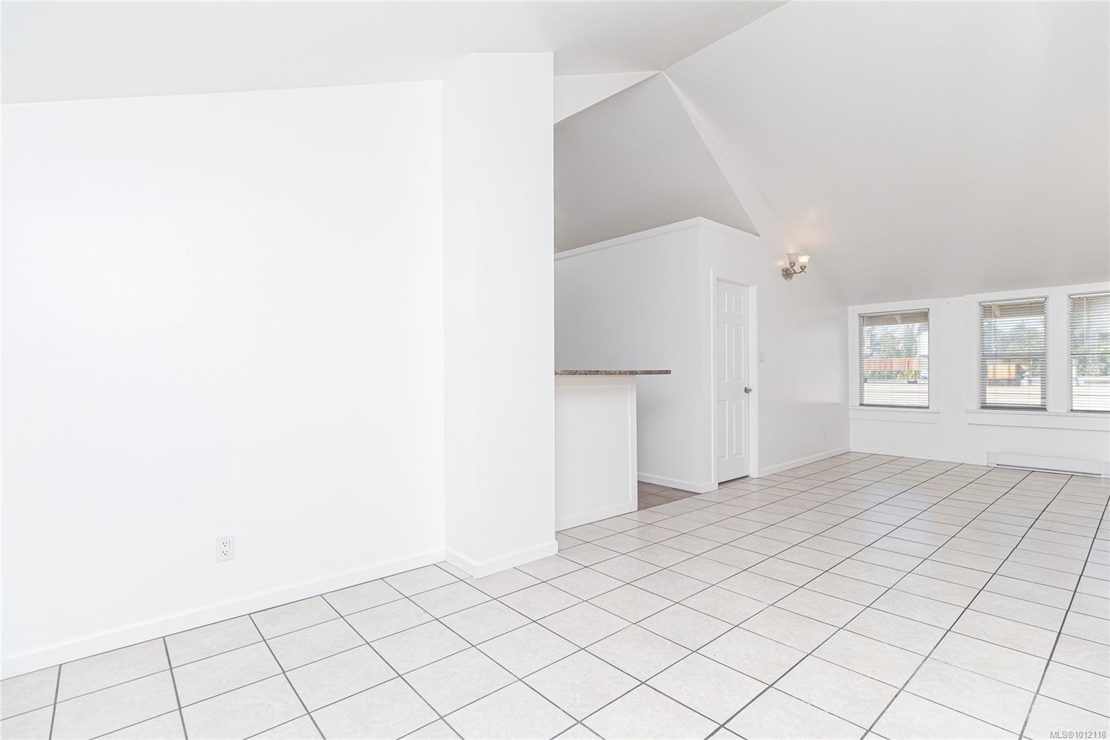









841


Viewfield

Rd,
Esquimalt,




BC
V9A 4V2

