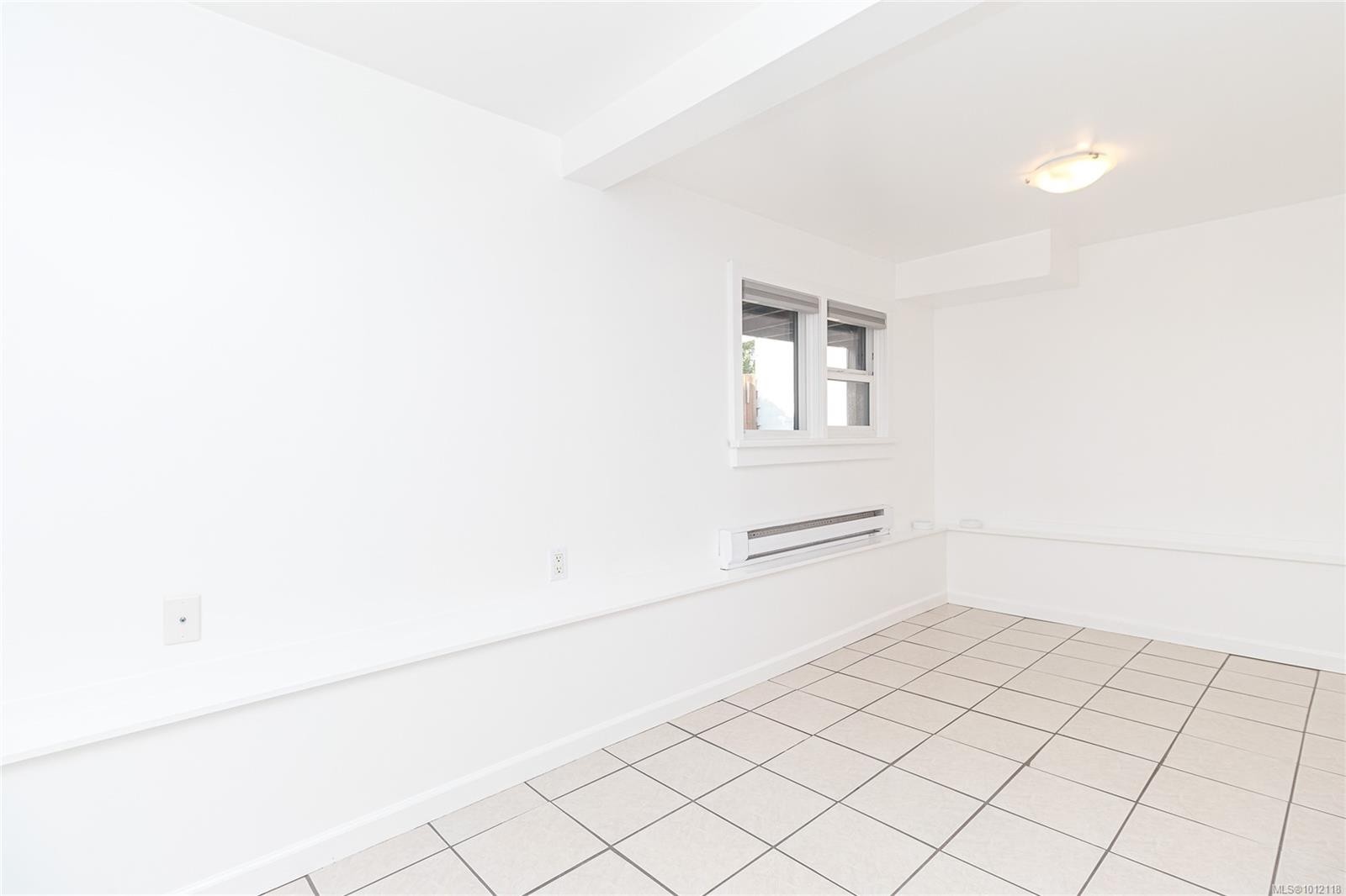









841


Viewfield

Rd,
Esquimalt,




BC
V9A 4V2


