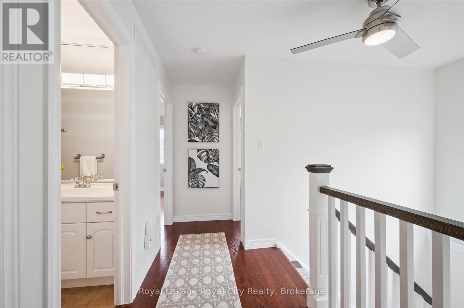 












279 FARLEY DRIVE

,
Guelph (Pineridge/Westminster Woods),




Ontario
N1L1N6

