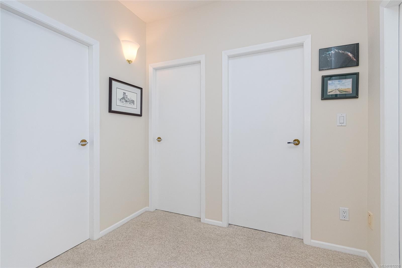 









188


Douglas

St, 530,
Victoria,




BC
V8V 2P1

