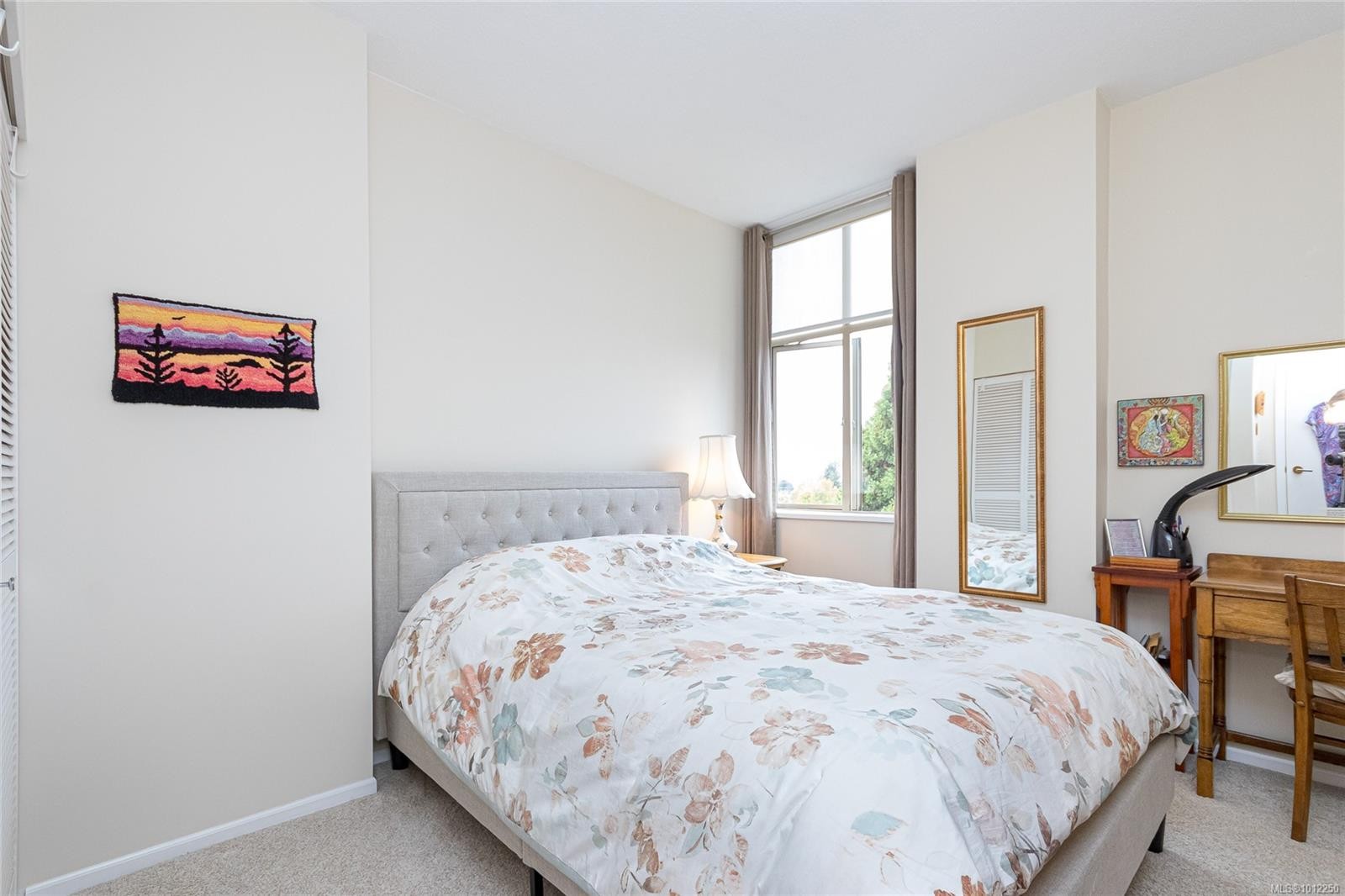 









188


Douglas

St, 530,
Victoria,




BC
V8V 2P1

