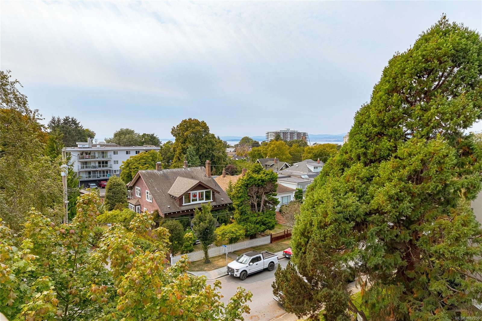 









188


Douglas

St, 530,
Victoria,




BC
V8V 2P1

