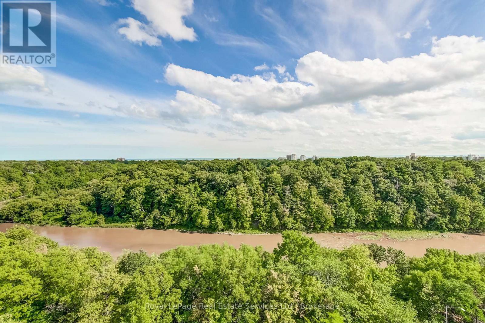 












PH1 - 60 OLD MILL ROAD

,
Oakville (OO Old Oakville),




Ontario
L6J7V9

