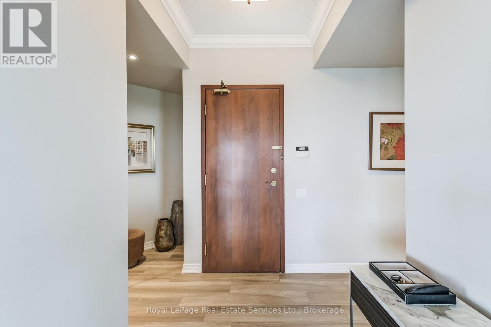 












PH1 - 60 OLD MILL ROAD

,
Oakville (OO Old Oakville),




Ontario
L6J7V9

