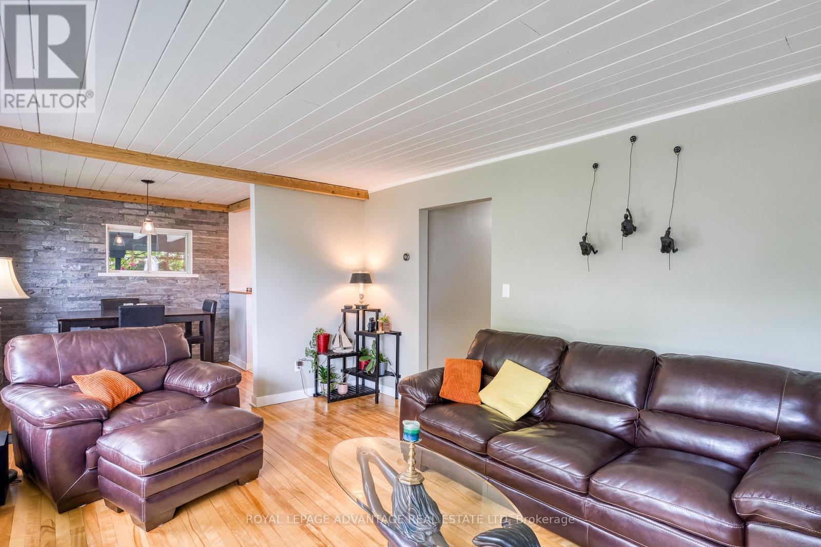












8 GEORGE AVENUE

,
Perth,




Ontario
K7H2Y6

