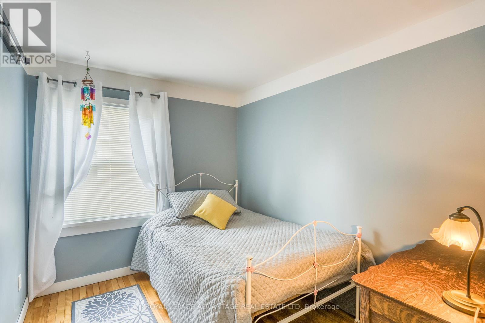 












8 GEORGE AVENUE

,
Perth,




Ontario
K7H2Y6

