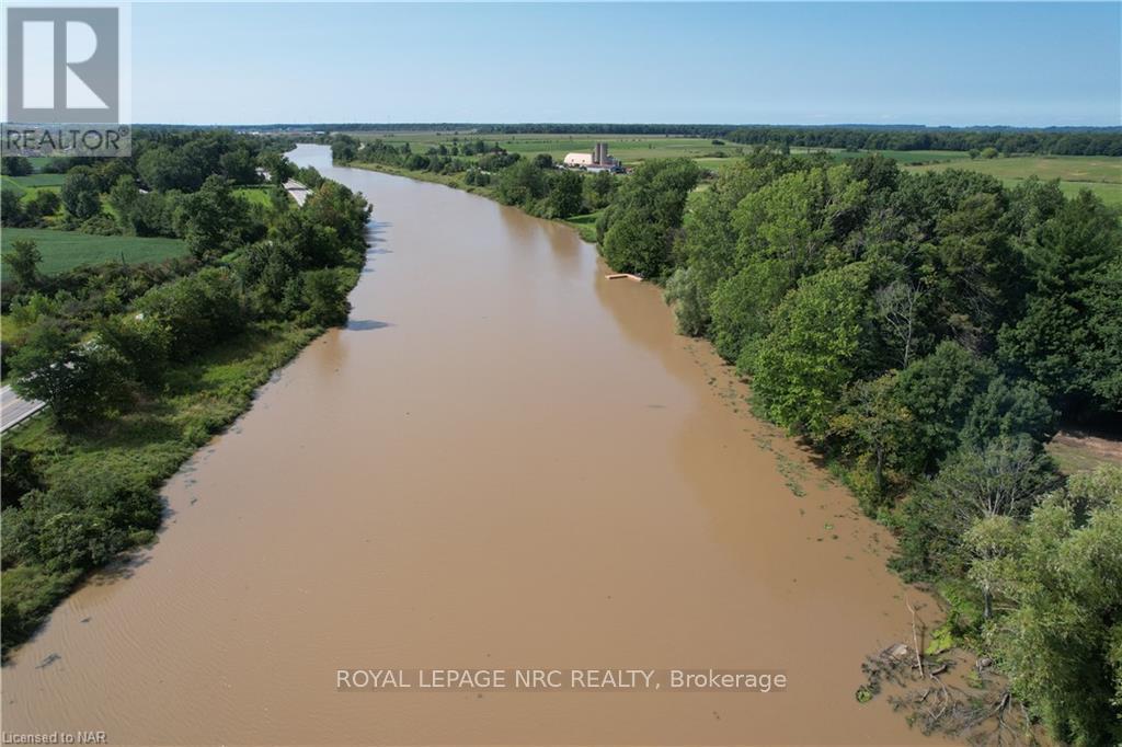 












146 RIVER ROAD

,
Pelham (Fenwick),




Ontario
L3B5N6

