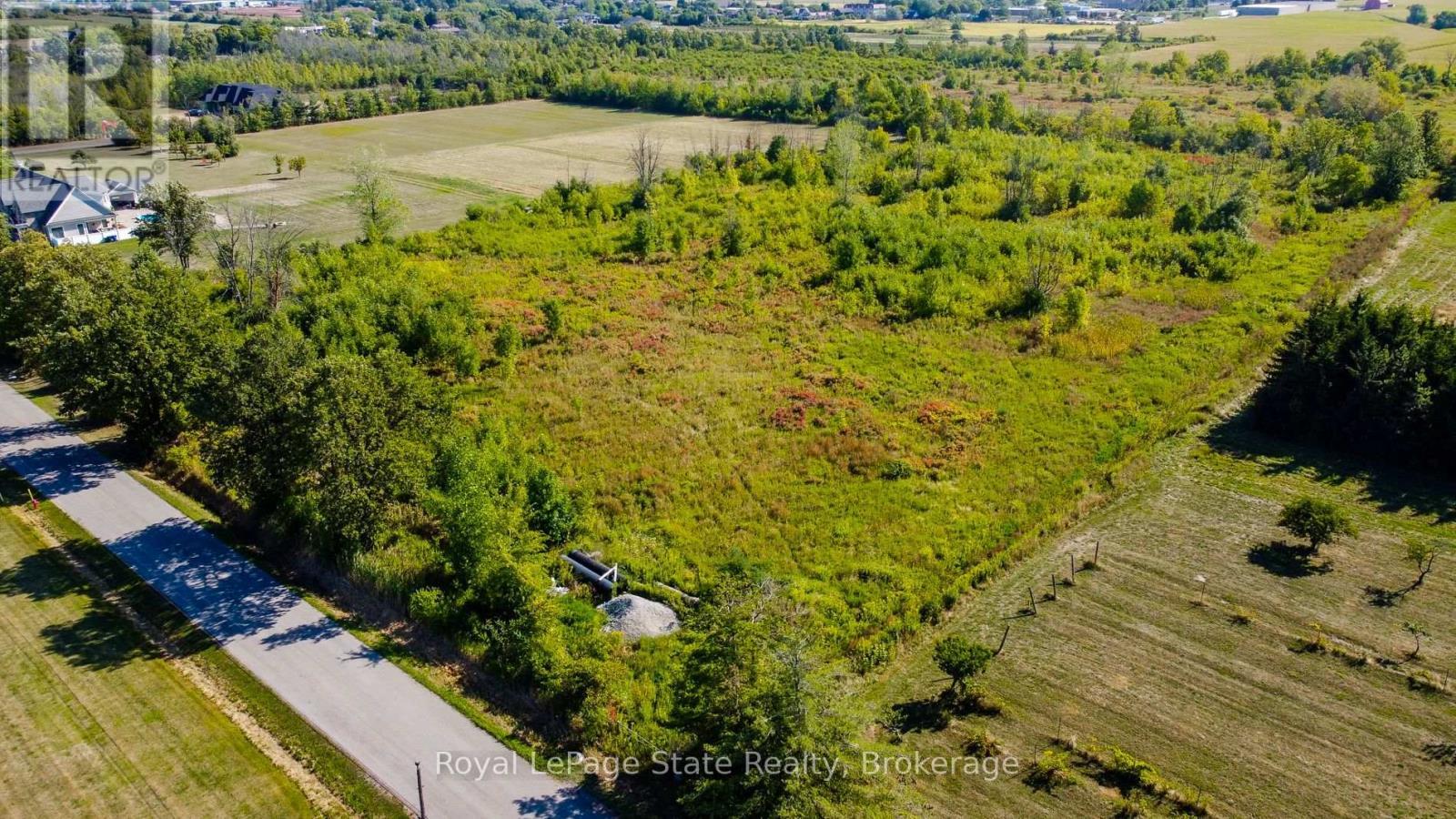 












110 JONES ROAD

,
Hamilton (Fruitland),







Ontario
L8E5J4

