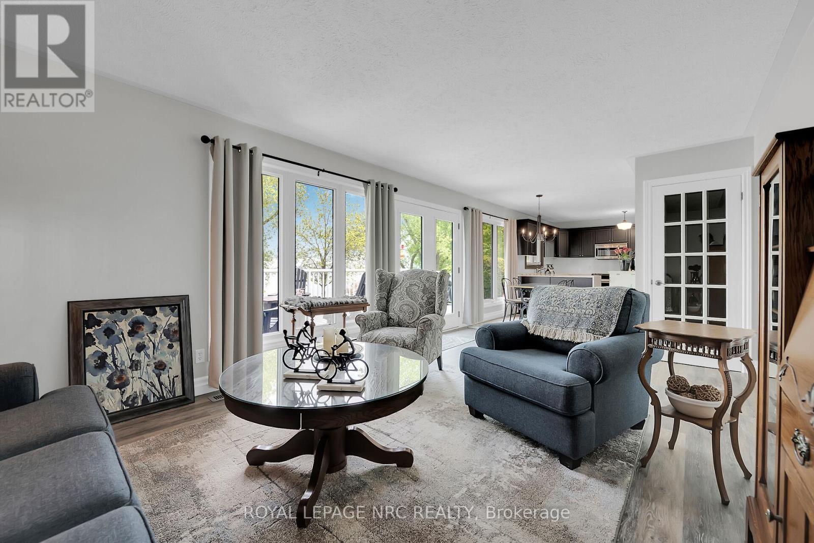 












92 HOOVER POINT LANE

,
Haldimand,




Ontario
N0A1P0

