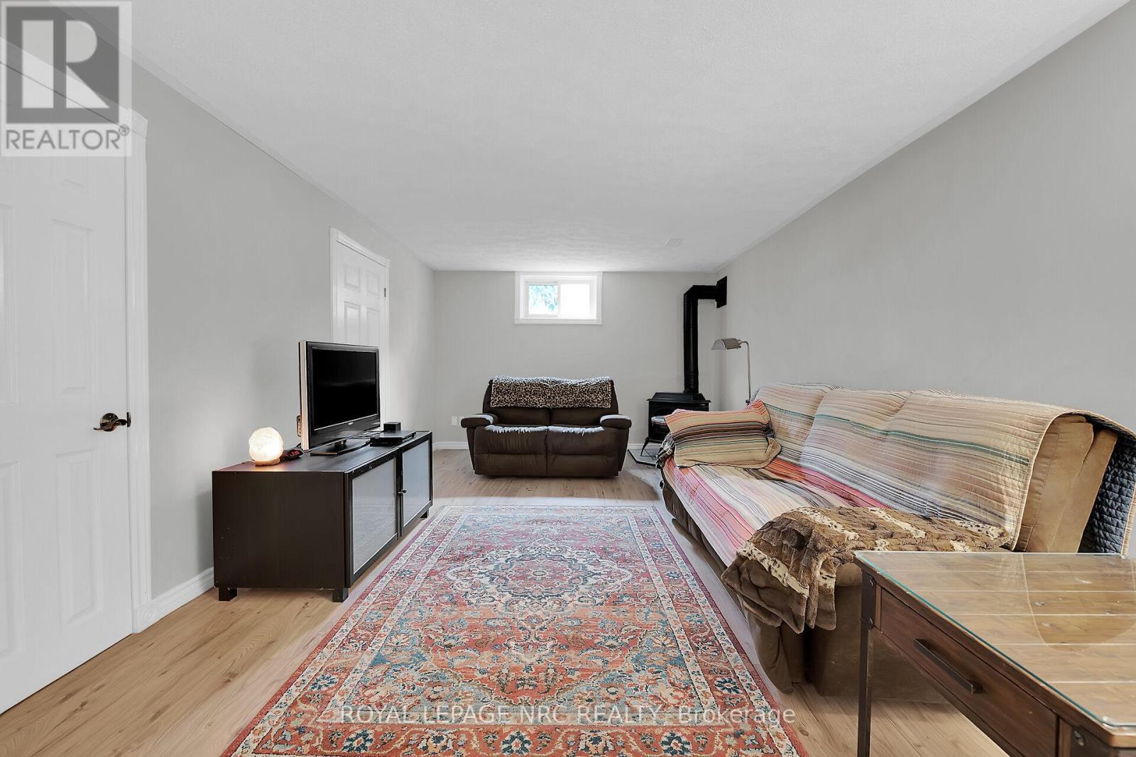 












92 HOOVER POINT LANE

,
Haldimand,




Ontario
N0A1P0

