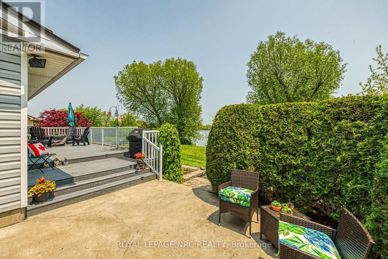 












92 HOOVER POINT LANE

,
Haldimand,




Ontario
N0A1P0

