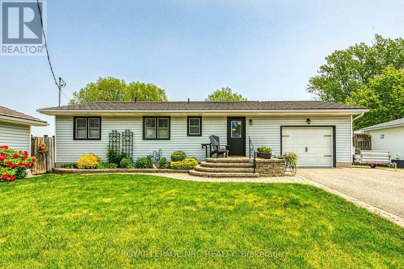 












92 HOOVER POINT LANE

,
Haldimand,




Ontario
N0A1P0

