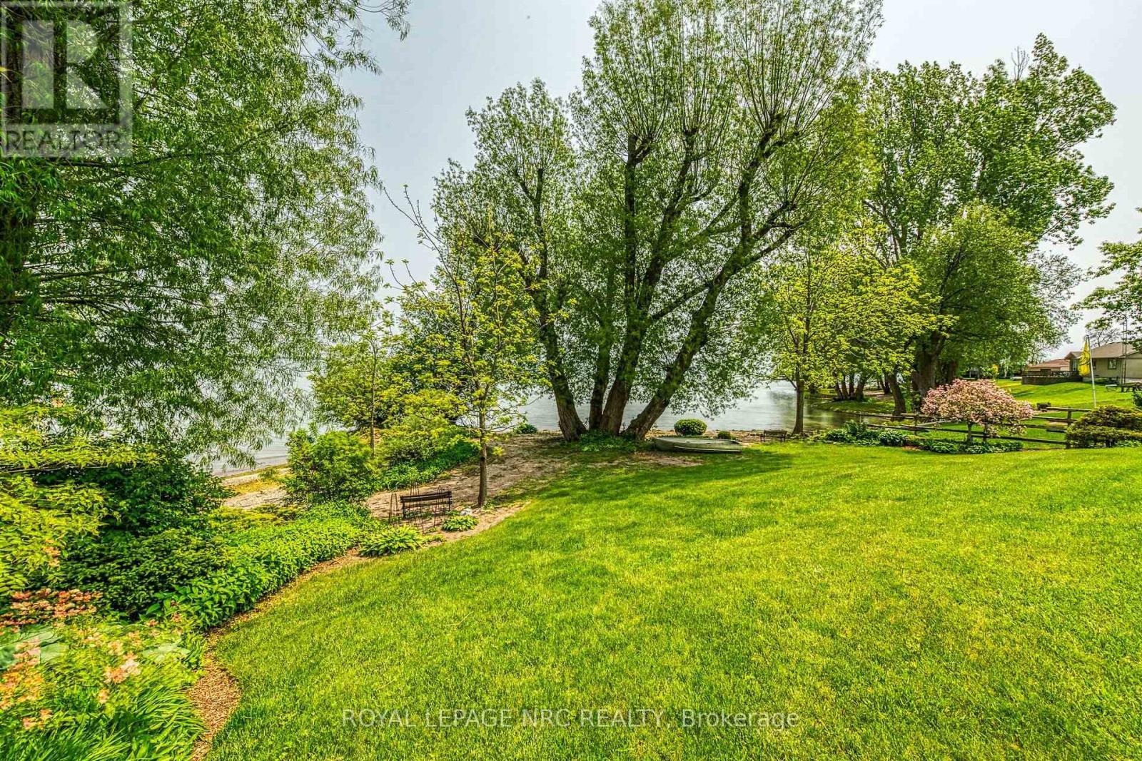 












92 HOOVER POINT LANE

,
Haldimand,




Ontario
N0A1P0

