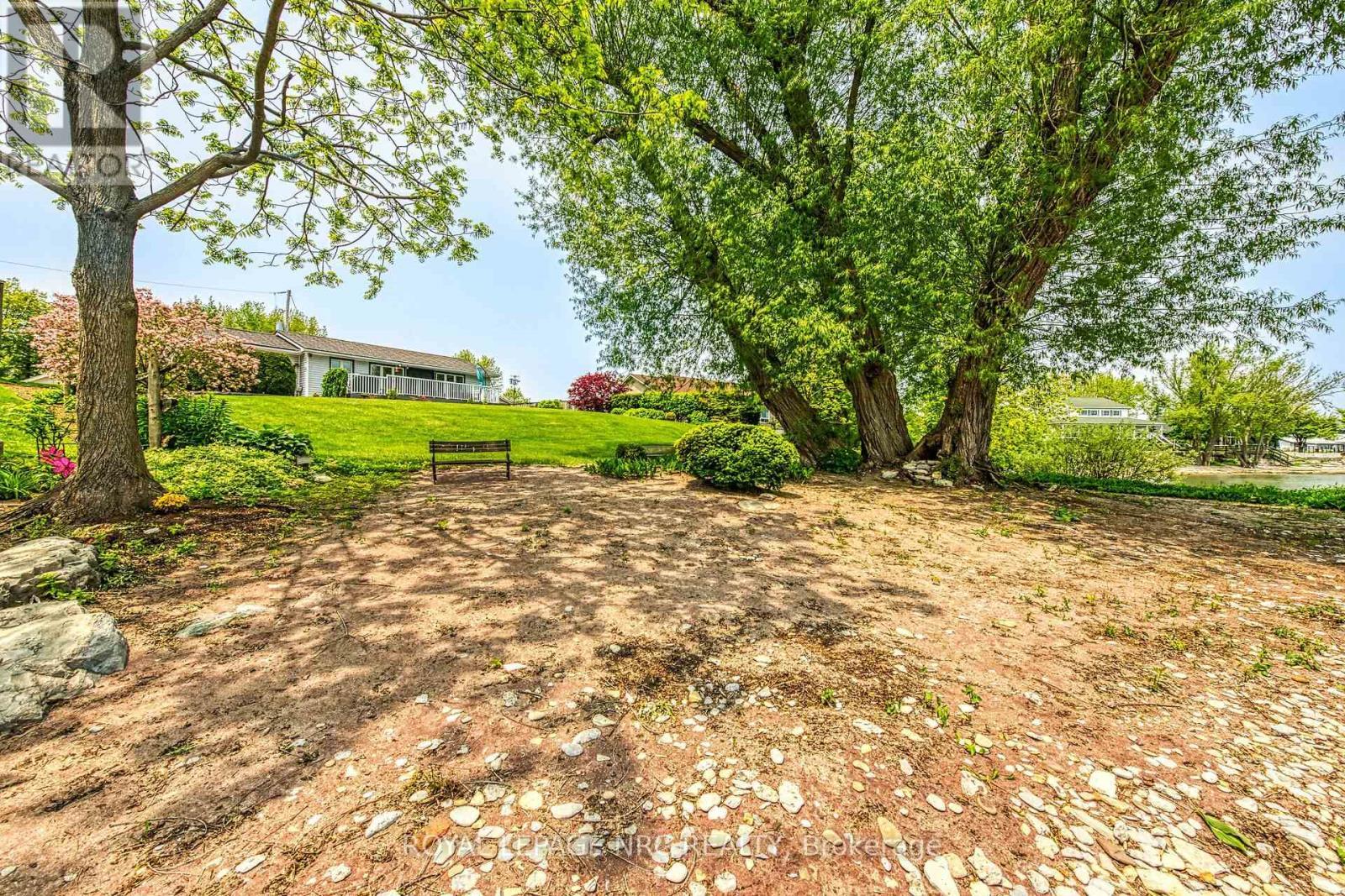 












92 HOOVER POINT LANE

,
Haldimand,




Ontario
N0A1P0

