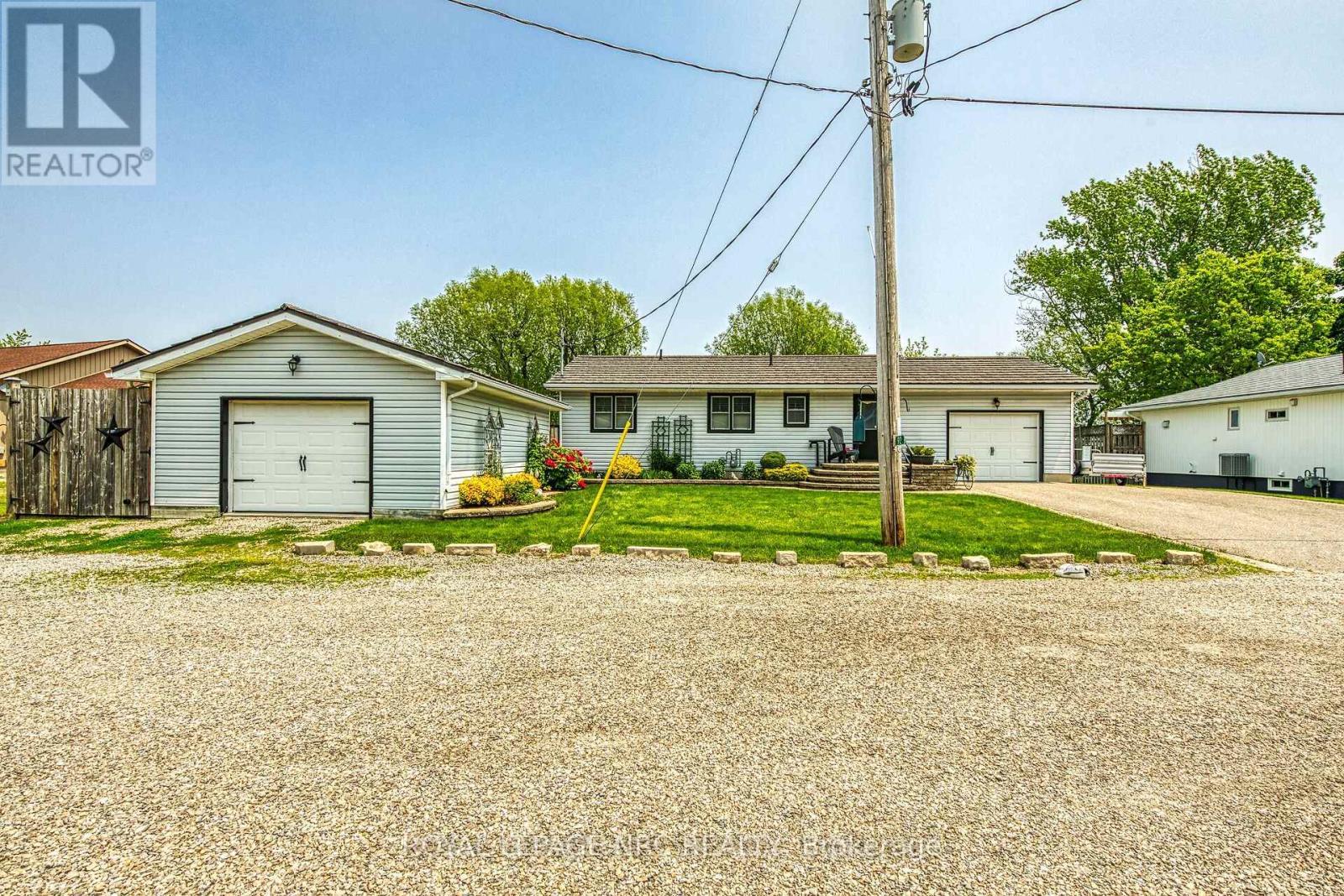 












92 HOOVER POINT LANE

,
Haldimand,




Ontario
N0A1P0

