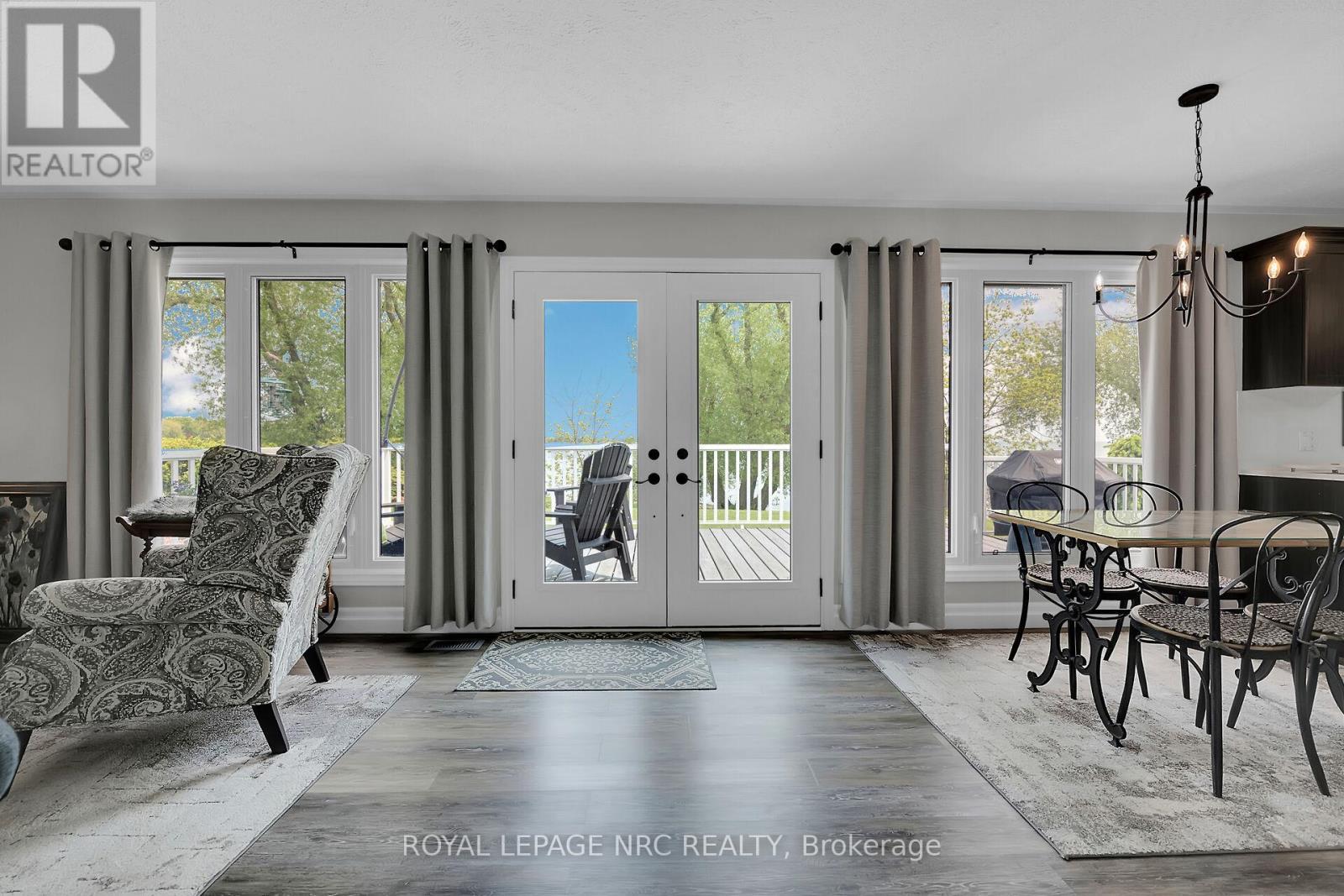 












92 HOOVER POINT LANE

,
Haldimand,




Ontario
N0A1P0

