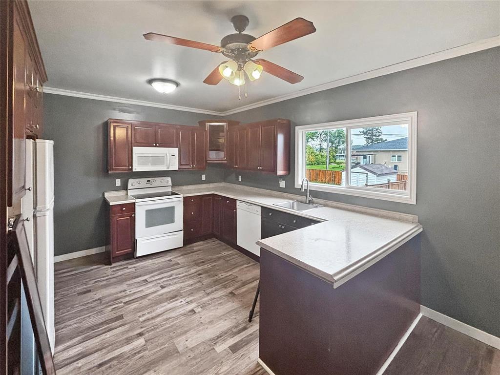 












43 2nd Avenue SW

,
Minnedosa,




Manitoba
R0J1E0

