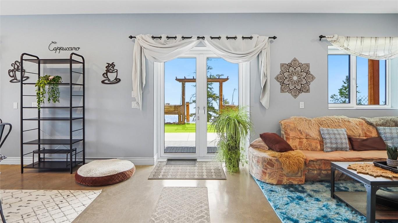 









137


Eagle Point

,
Osoyoos,




BC
V0H 1V6

