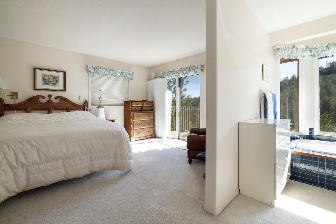 









440


Grainger

Road,
Kelowna,




BC
V1V 1C8

