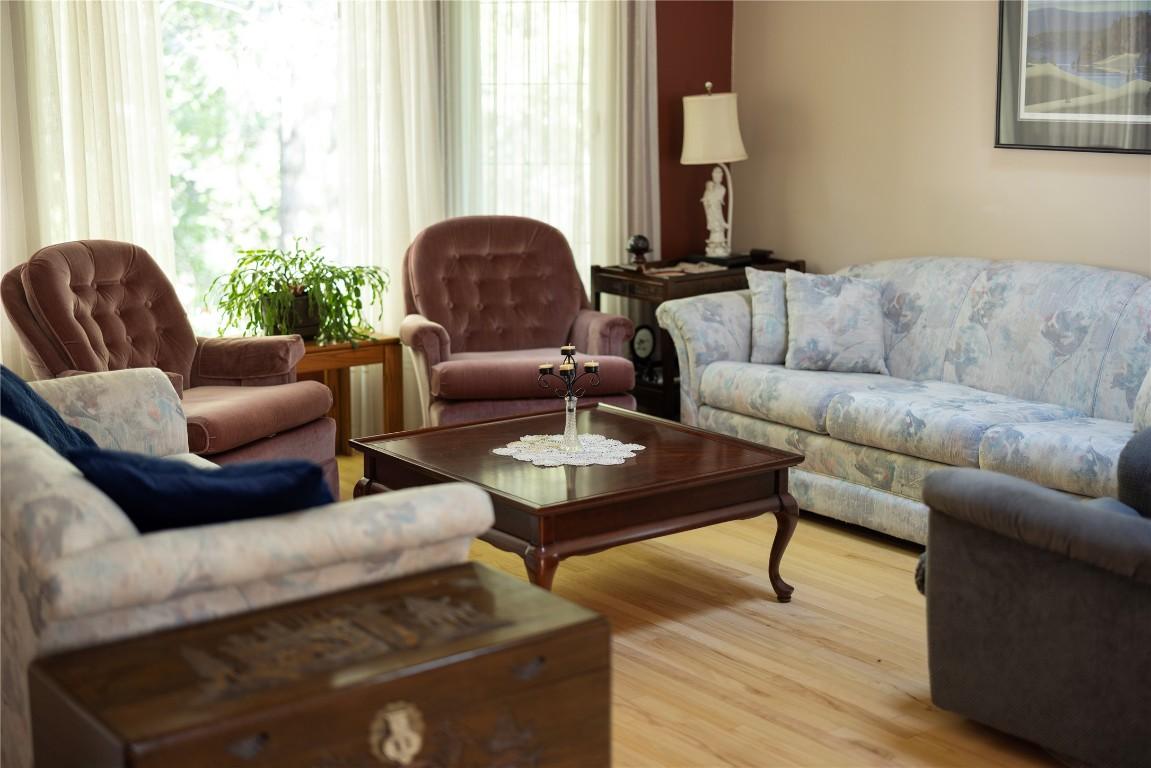 









440


Grainger

Road,
Kelowna,




BC
V1V 1C8

