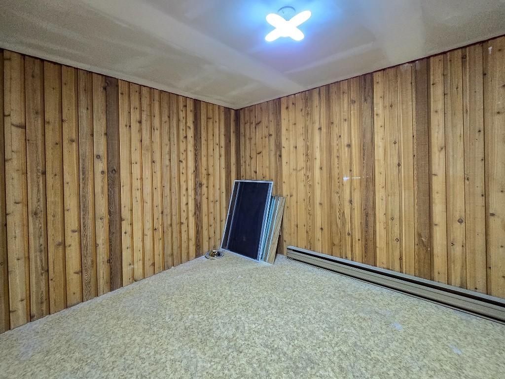 









1660


Shuswap

Avenue,
Lumby,




BC
V0E 2G7

