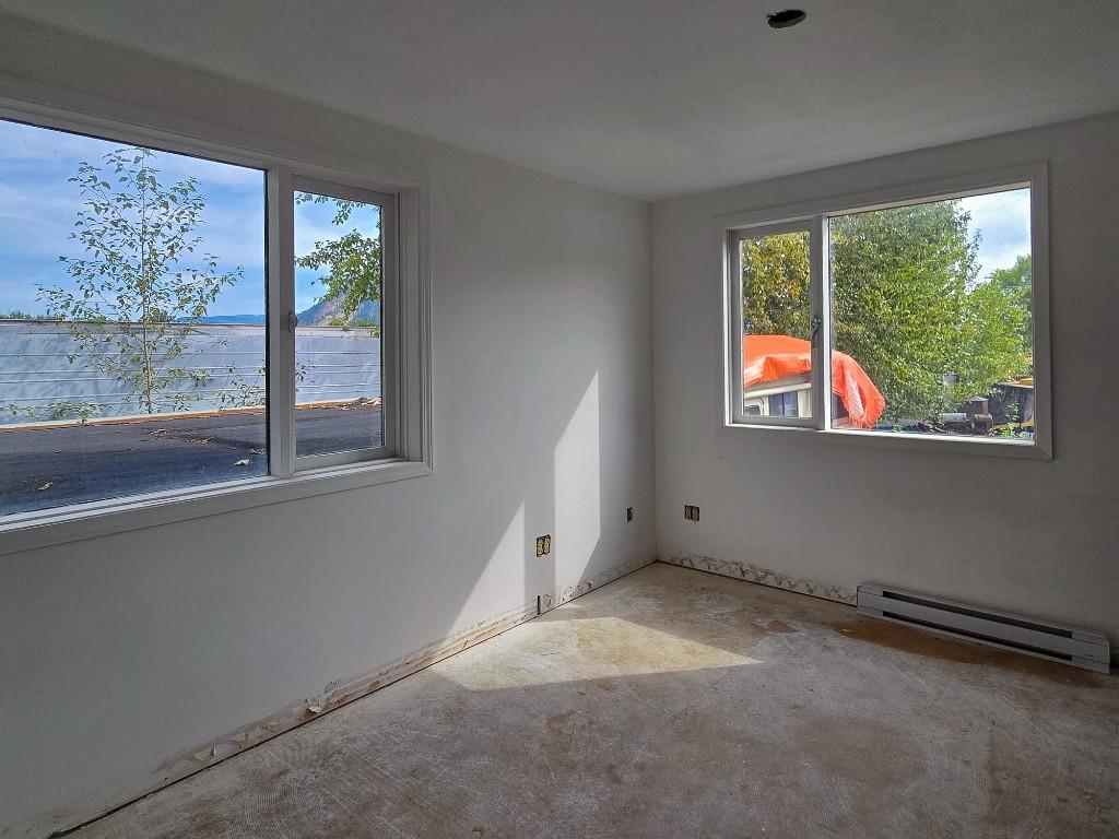 









1660


Shuswap

Avenue,
Lumby,




BC
V0E 2G7

