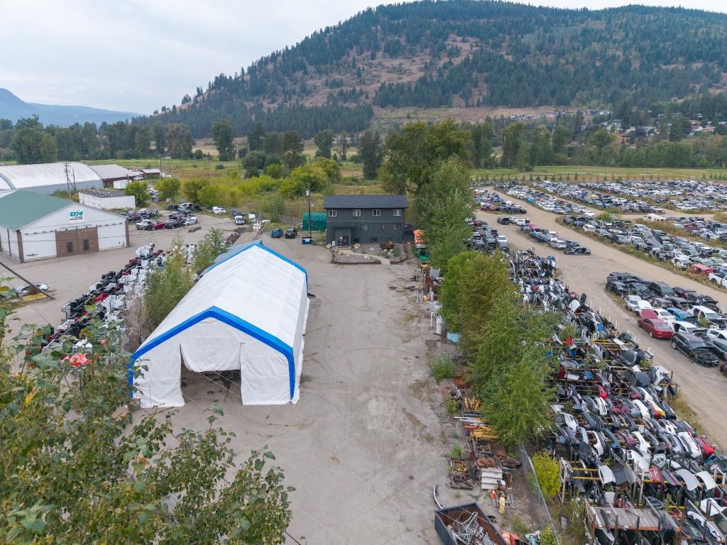 









1660


Shuswap

Avenue,
Lumby,




BC
V0E 2G7

