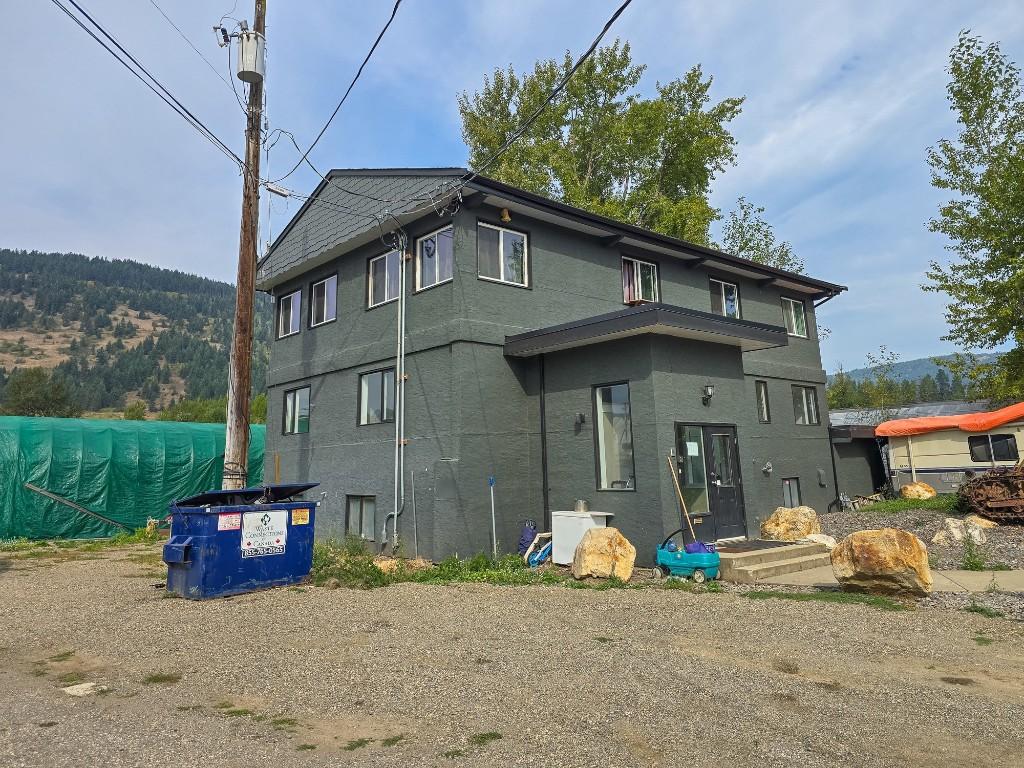 









1660


Shuswap

Avenue,
Lumby,




BC
V0E 2G7

