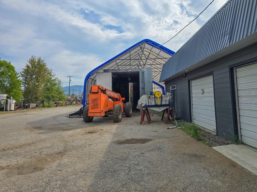 









1660


Shuswap

Avenue,
Lumby,




BC
V0E 2G7

