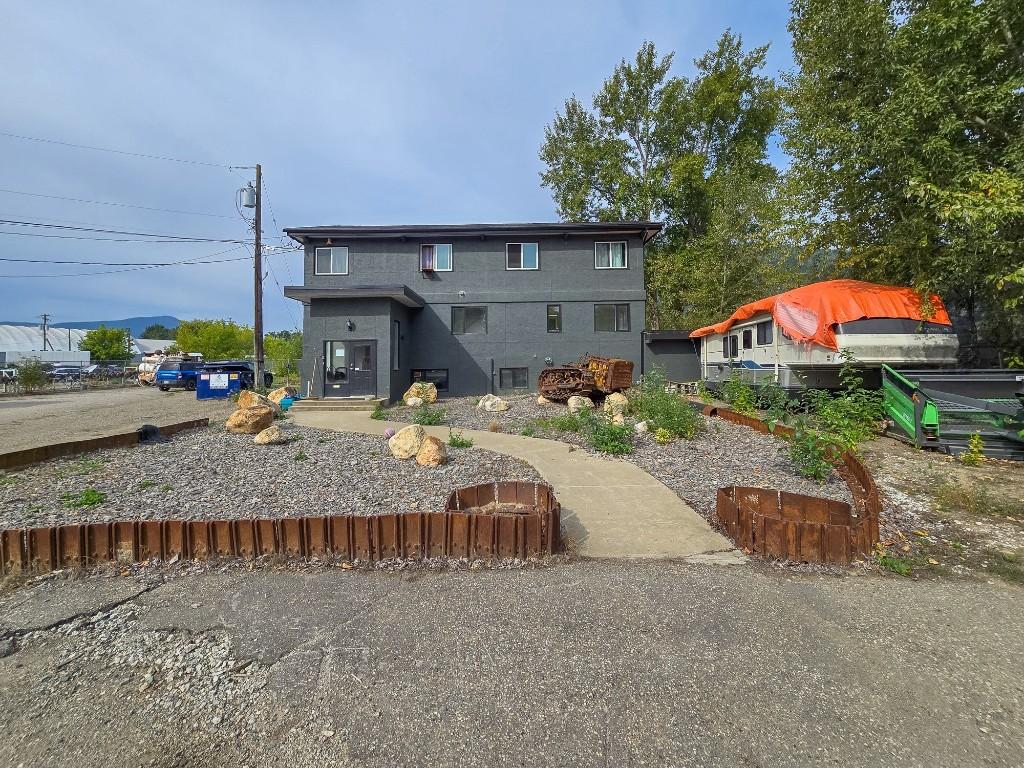 









1660


Shuswap

Avenue,
Lumby,




BC
V0E 2G7

