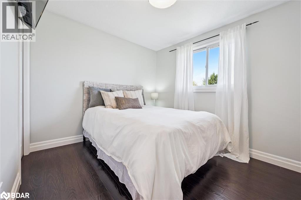 












255 DEERPATH Drive

,
Guelph,




Ontario
N1K1T8

