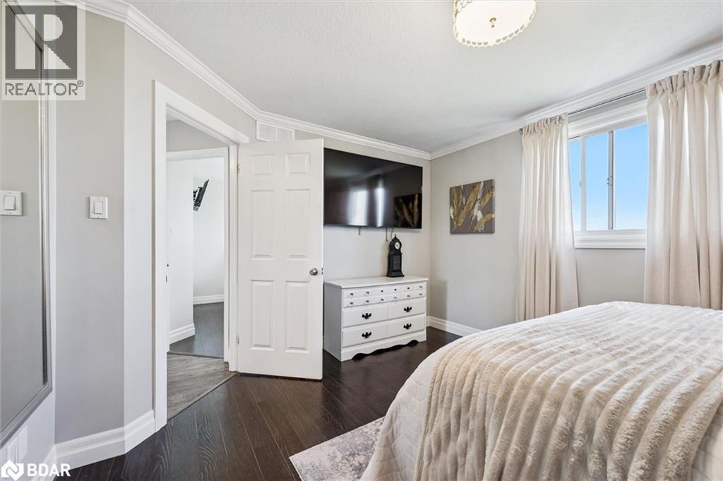 












255 DEERPATH Drive

,
Guelph,




Ontario
N1K1T8

