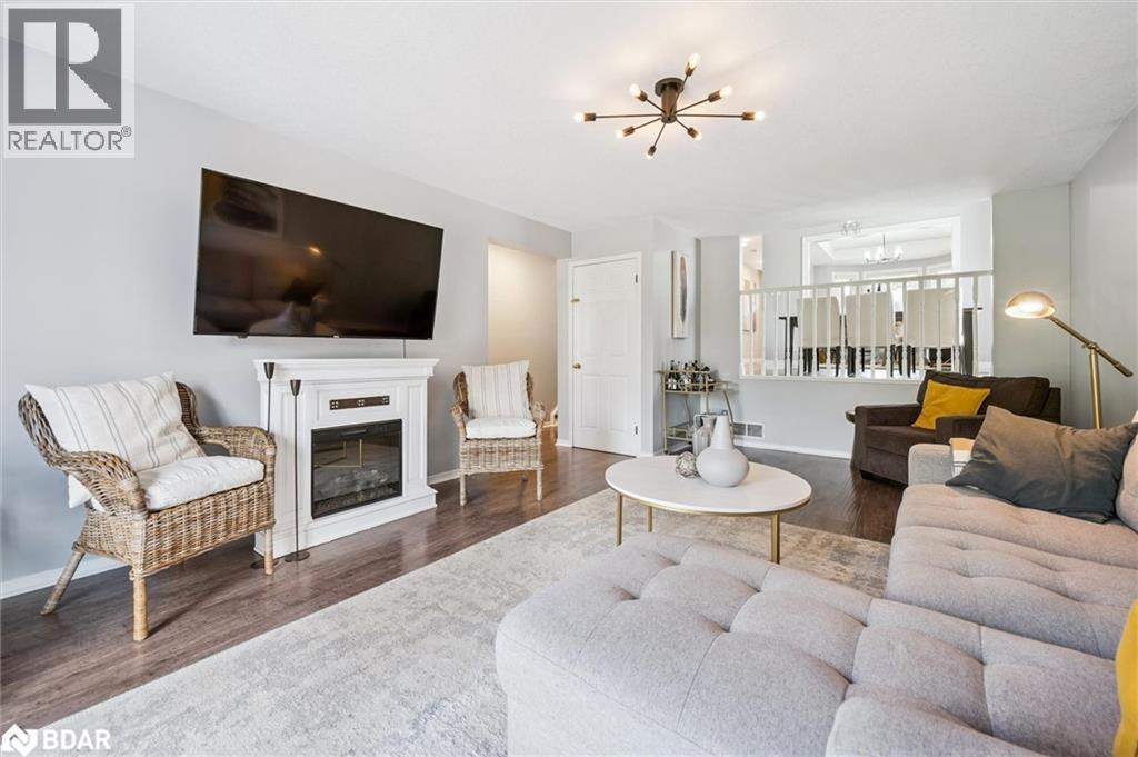 












255 DEERPATH Drive

,
Guelph,




Ontario
N1K1T8

