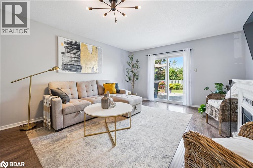 












255 DEERPATH Drive

,
Guelph,




Ontario
N1K1T8


