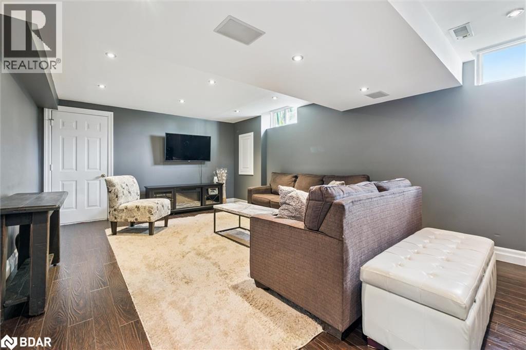 












255 DEERPATH Drive

,
Guelph,




Ontario
N1K1T8

