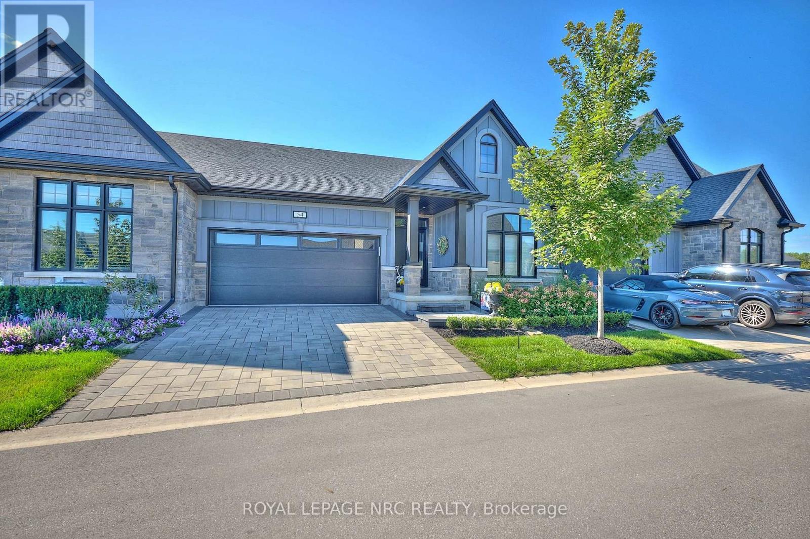












54 - 154 PORT ROBINSON ROAD

,
Pelham (Fonthill),




Ontario
L0S1E6

