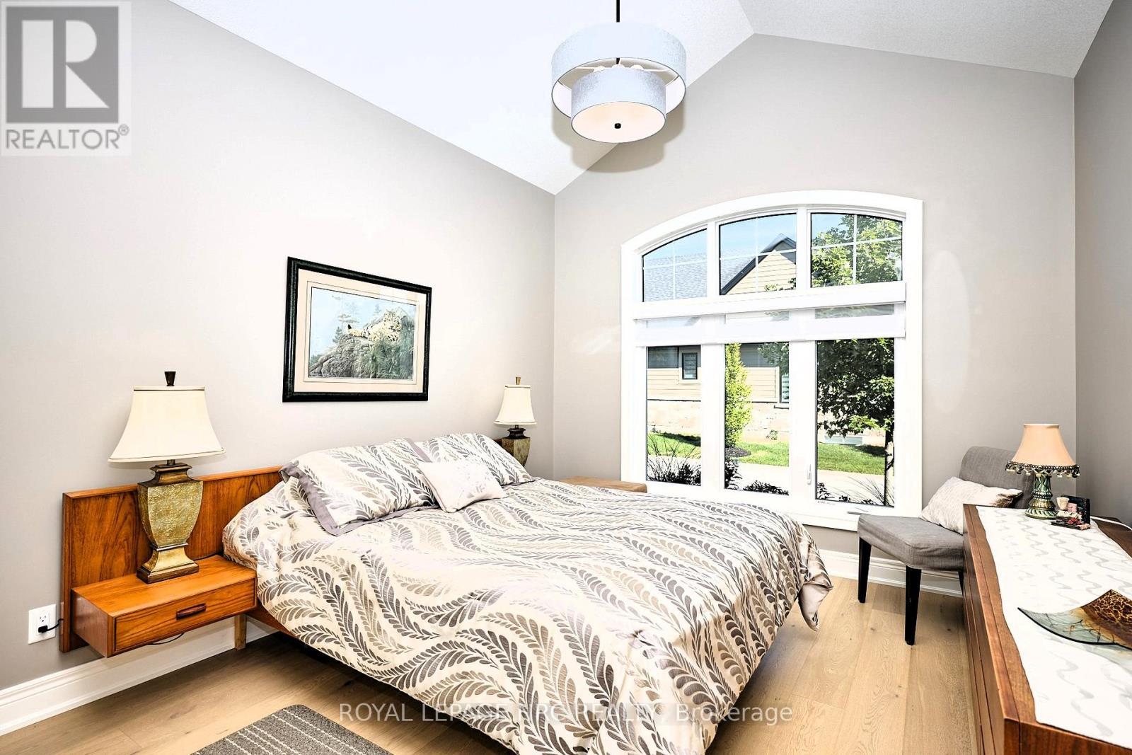 












54 - 154 PORT ROBINSON ROAD

,
Pelham (Fonthill),




Ontario
L0S1E6

