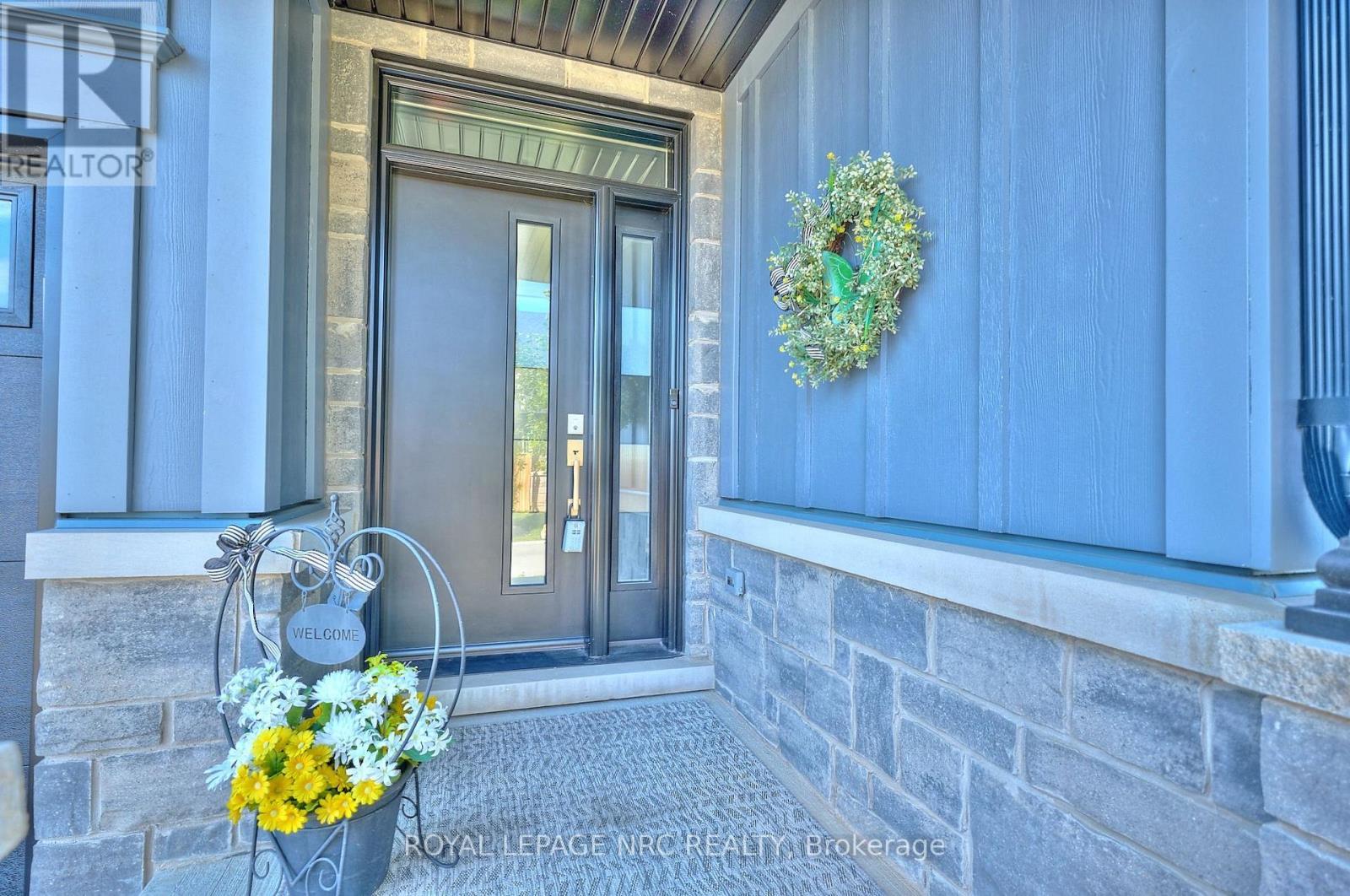 












54 - 154 PORT ROBINSON ROAD

,
Pelham (Fonthill),




Ontario
L0S1E6

