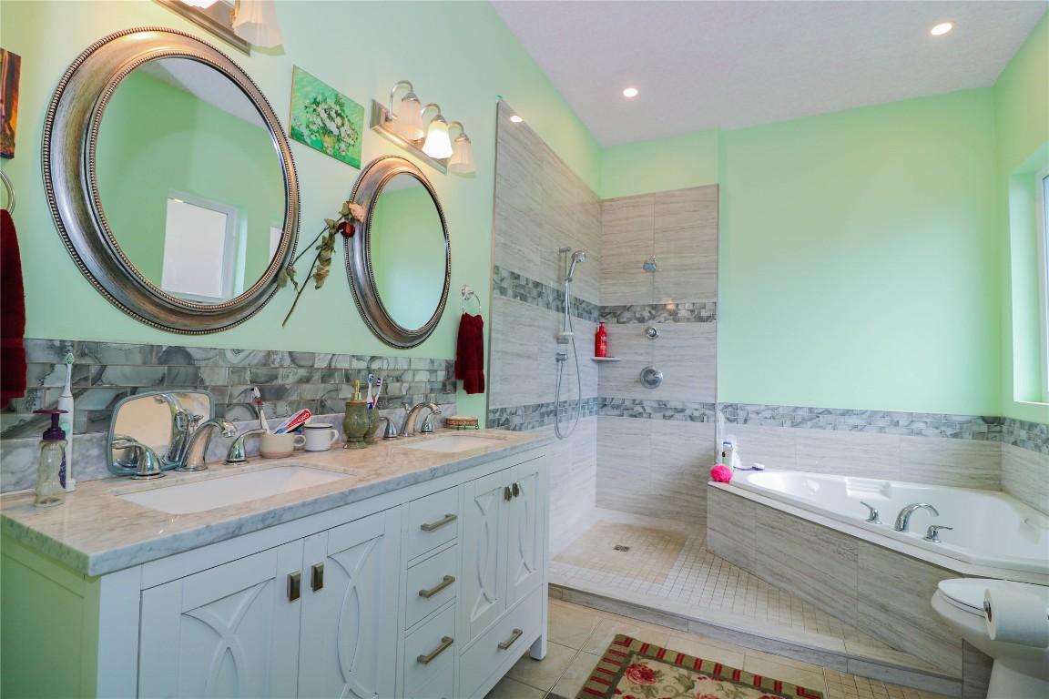 









82


Peregrine

Way,
Vernon,




BC
V1H 1E4

