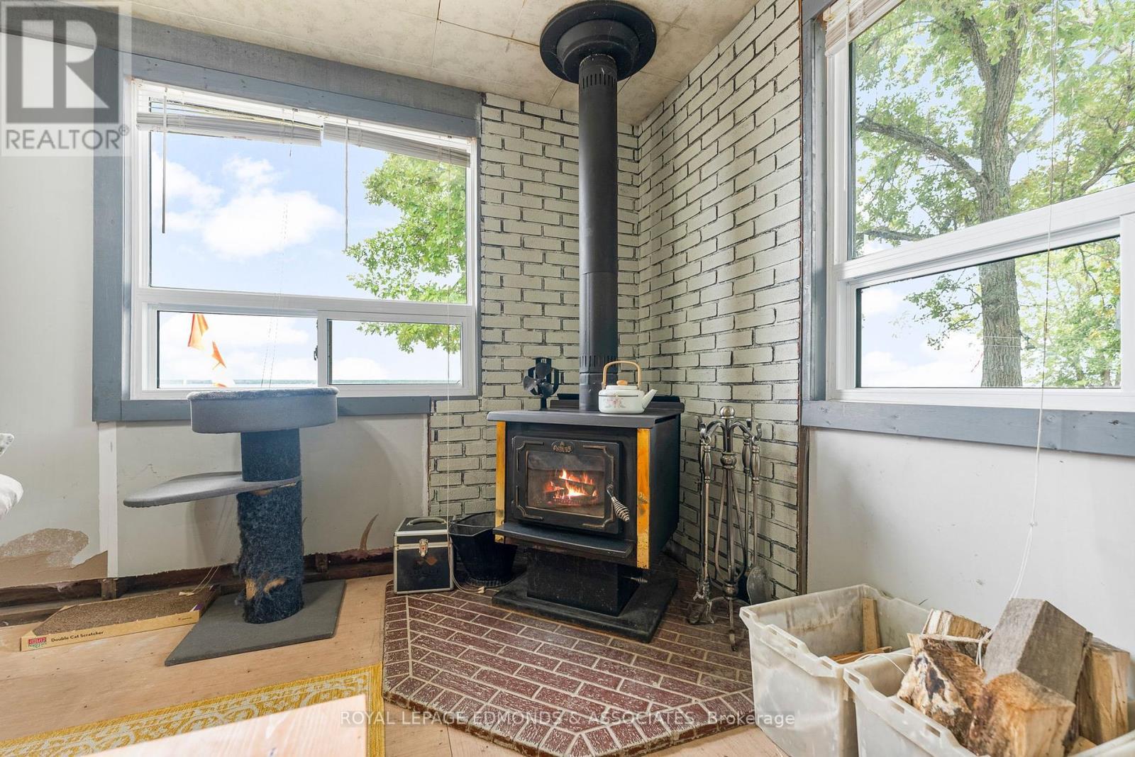 












45 GREATVIEW TRAIL

,
Whitewater Region,




Ontario
K8A6W2

