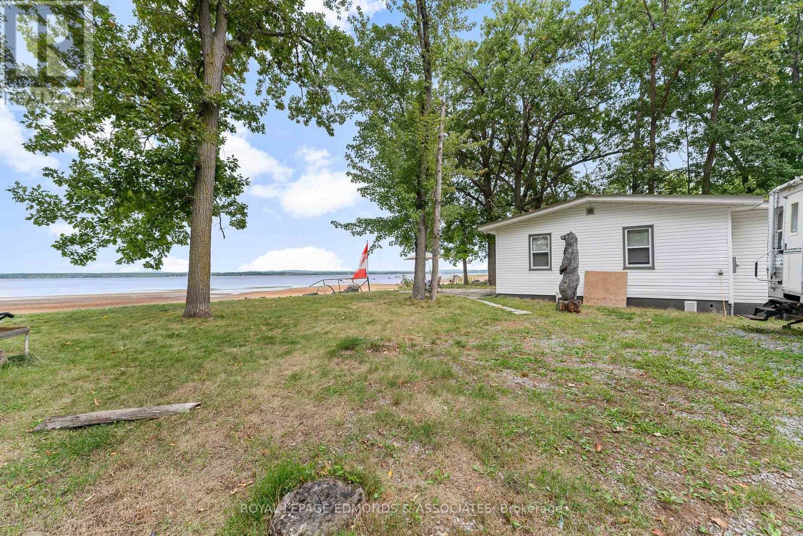 












45 GREATVIEW TRAIL

,
Whitewater Region,




Ontario
K8A6W2

