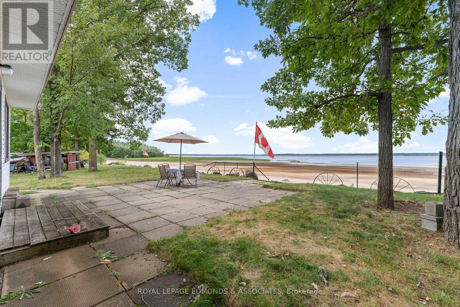 












45 GREATVIEW TRAIL

,
Whitewater Region,




Ontario
K8A6W2

